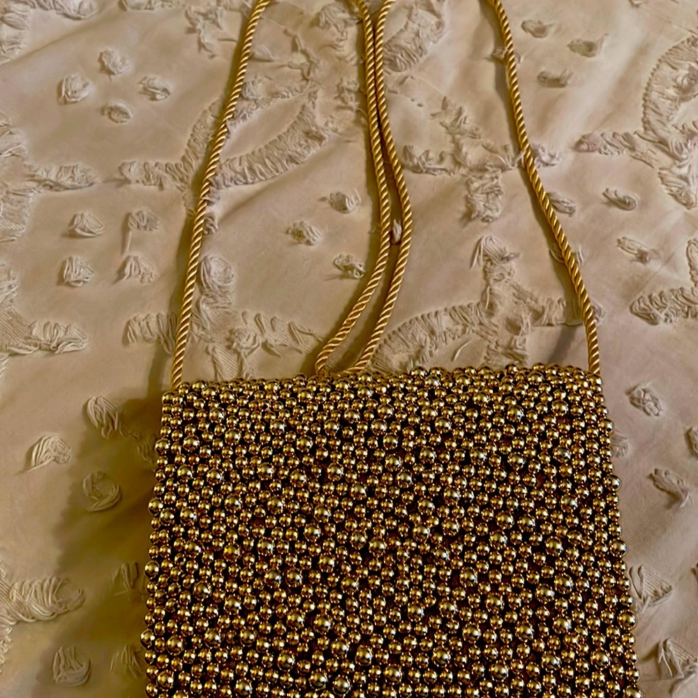 Ladies gold evening bag w/strap